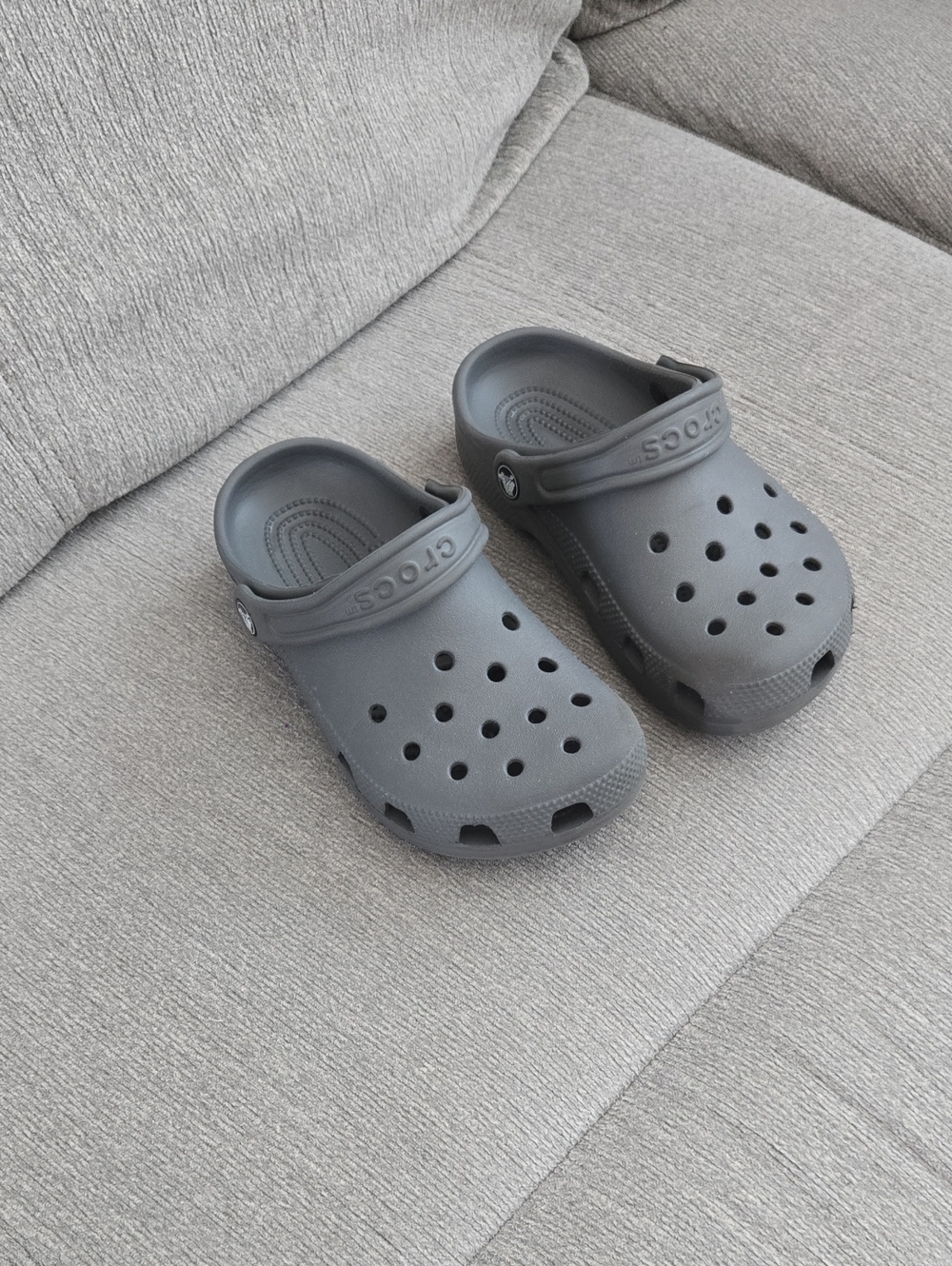 CROCS Kids Classic Clog - Charcoal Gray